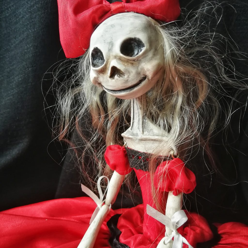 Princess - ribbon jointed art doll