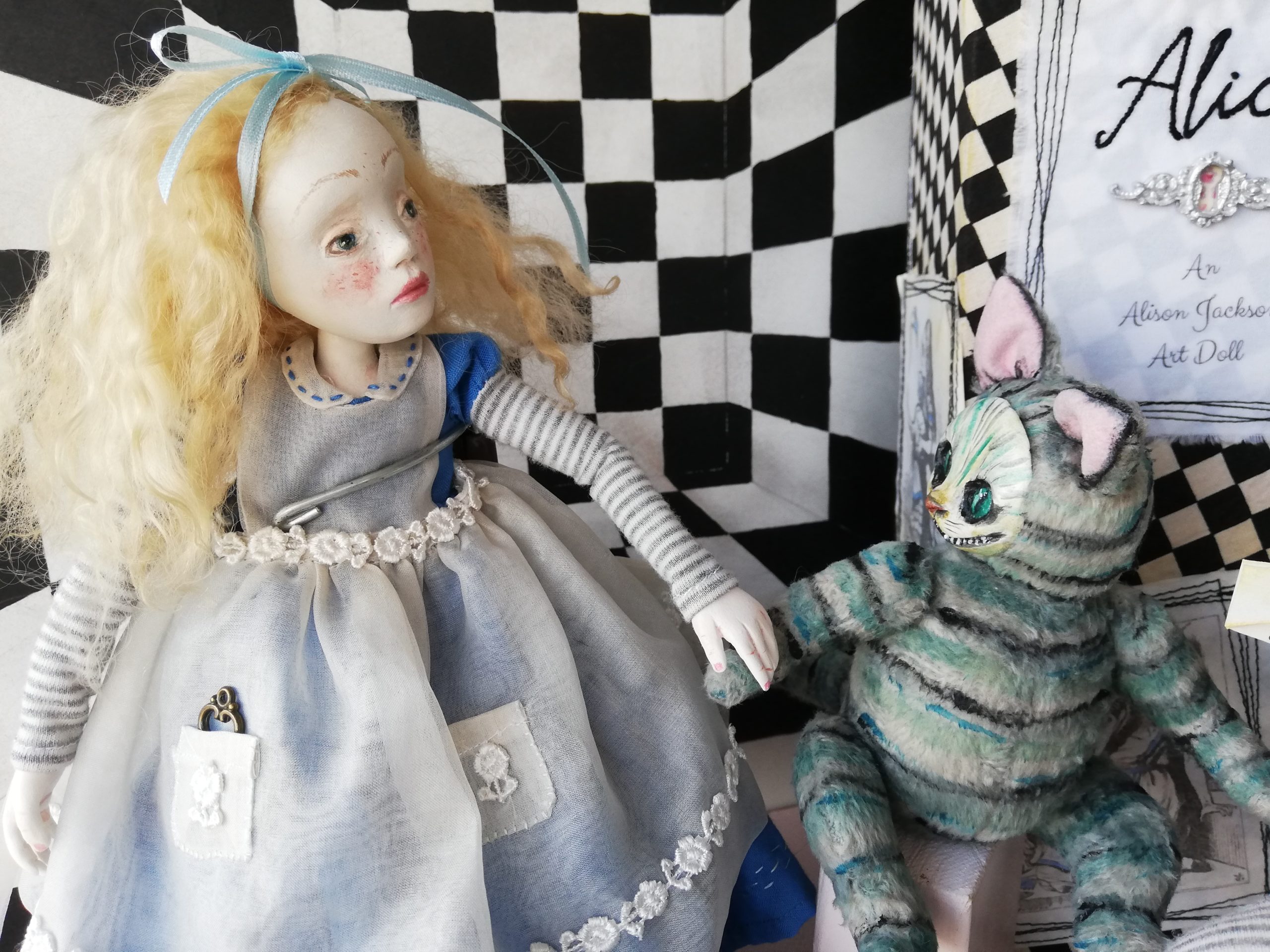 Alice and the Cheshire cat