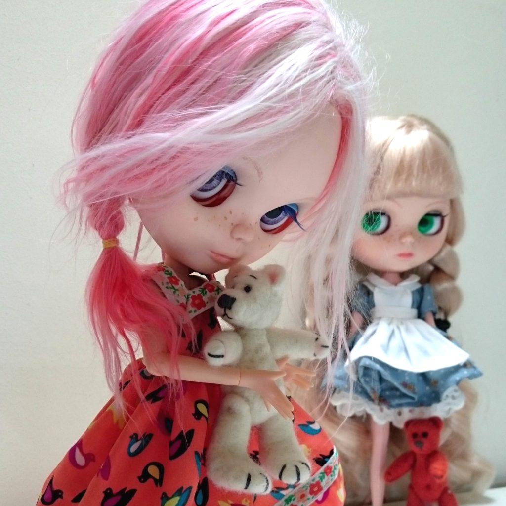 customised Blyth dolls